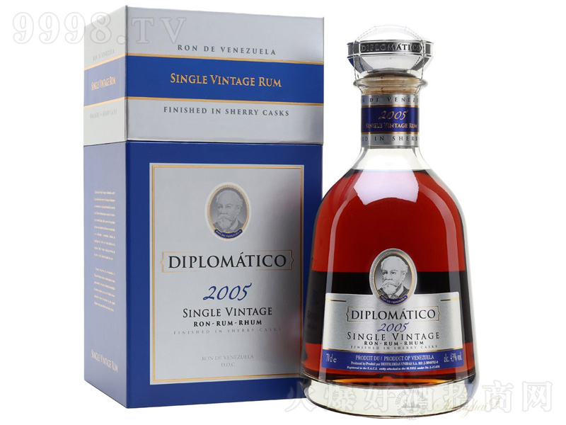 �⽻�٬��D���Z��ķ��700ml