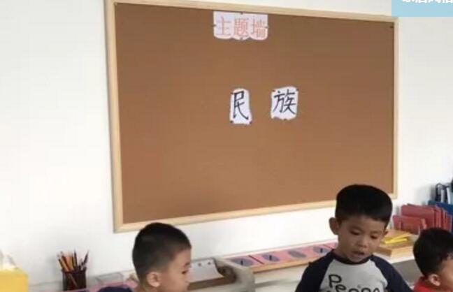 軟木板