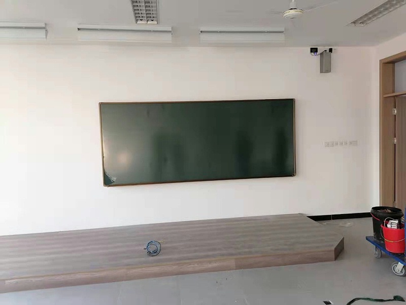 單塊升降黑板