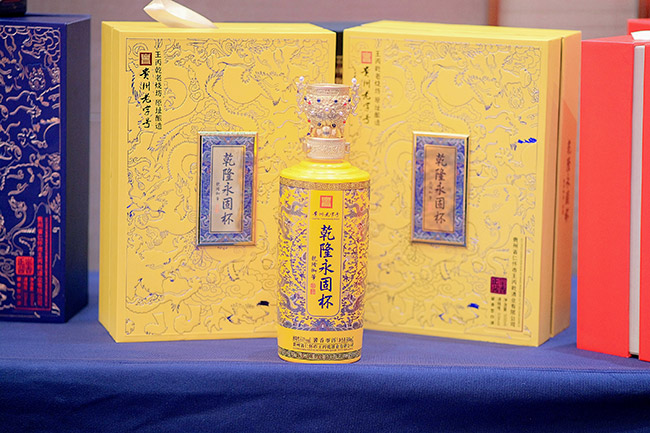 Ǭ¡���̱������S �u���Ͱ׾ơ�53�� 500ml��